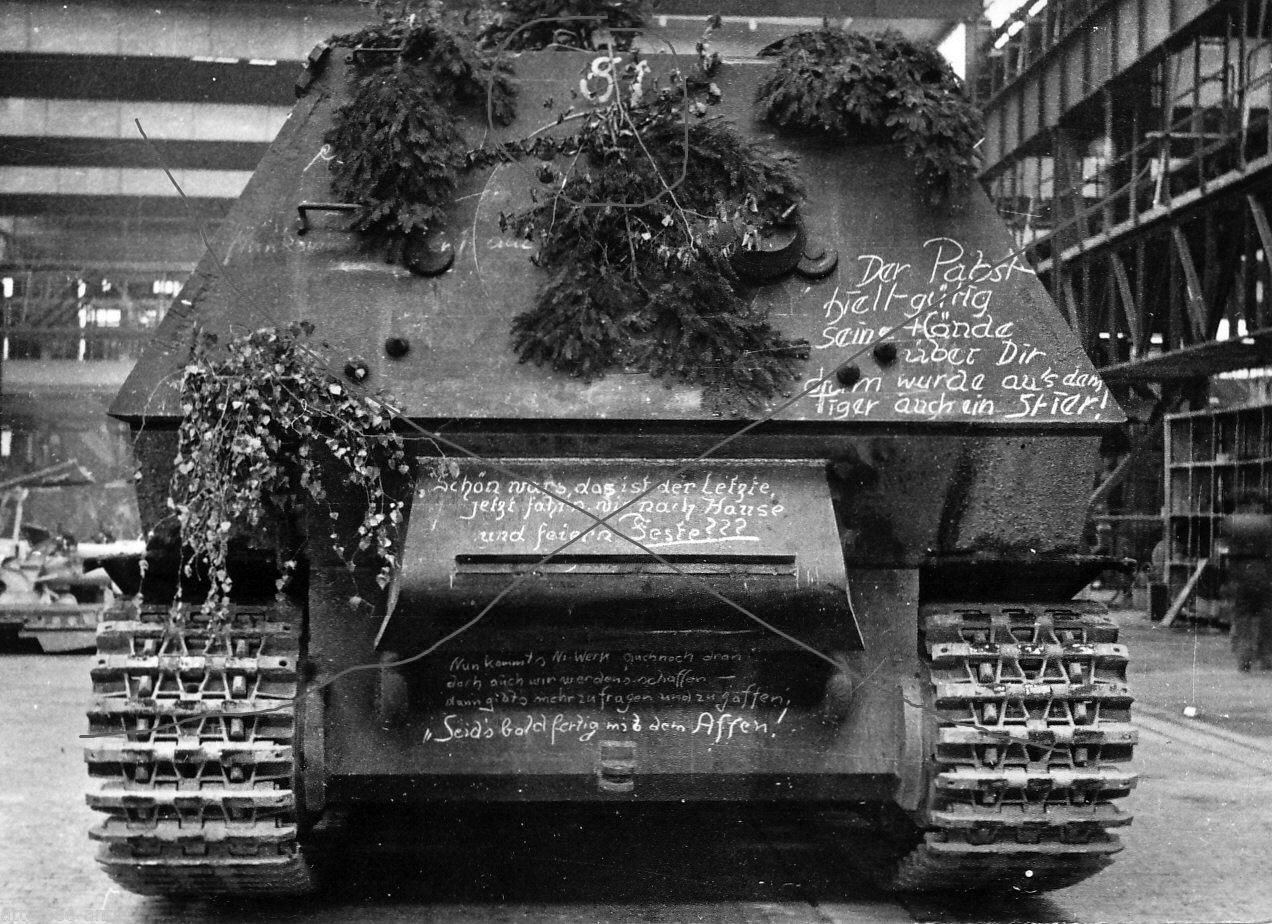 Last produced on the "Nibelungwerke" Ferdinand. Summer 1943