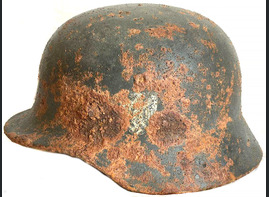 Wehrmacht helmet M40 / from Volokolamsk