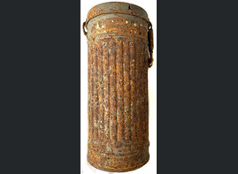 Gasmask canister, SS division Totenkopf / from Novgorod