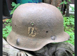Waffen-SS helmet M42 / from Rzhev