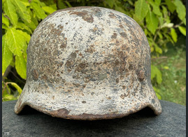 Winter camo German helmet M40 / from Smolensk