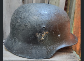 Waffen SS helmet M35 / from Demyansk