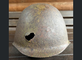 Soviet helmet SSh39 / from Stalingrad