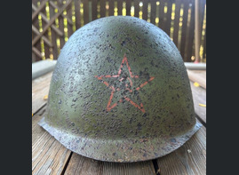 Soviet helmet SSh39 / from Stalingrad