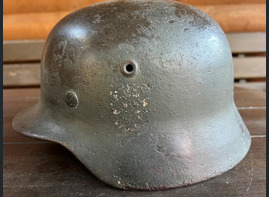 Wehrmacht helmet M40 / from Stalingrad