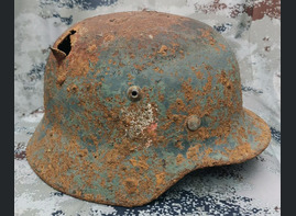 German helmet M35 DD / from Kursk