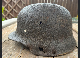 Wehrmacht helmet M40 / from Leningrad