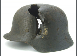 Wehrmacht helmet M40 / from Stalingrad