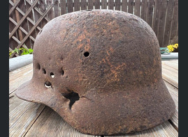 German helmet M35 / from Stalingrad