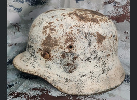 Winter camo helmet M40 / from Stalingrad