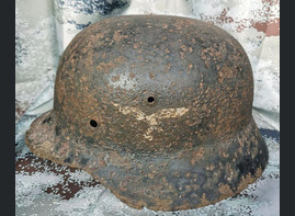 Luftwaffe helmet M35 DD / from Stalingrad