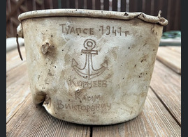 Soviet mess tin / from Stalingrad