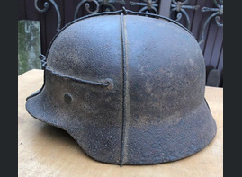 German helmet M35 / from Stalingrad