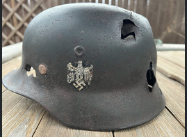 Wehrmacht helmet M40 / from Velikiye Luki