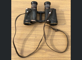 Binoculars / from Stalingrad