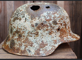 Winter camo Wehrmacht helmet M42 / from Velikiye Luki