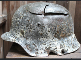 Winter camo German helmet M42 / from Rzhev