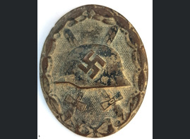 Wound Badge / from Smolensk