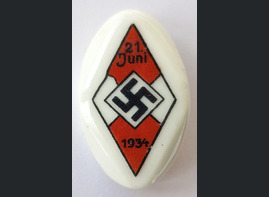 21 Juni 1934 Hitler Youth badge / from Koenigsberg