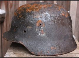 German helmet M35 / from Leningrad