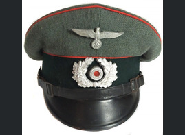 Cap of the Wehrmacht artilleryman officer