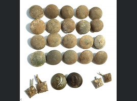 Wehrmacht tunics buttons / from Stalingrad