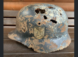 German helmet M40 DD / from Leningrad