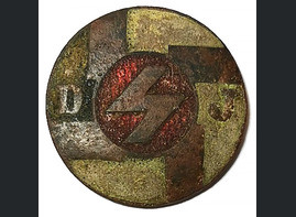 Deutsche Jugend members badge / from Insterburg
