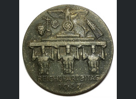1937 Reichsparteitag badge / from Königsberg