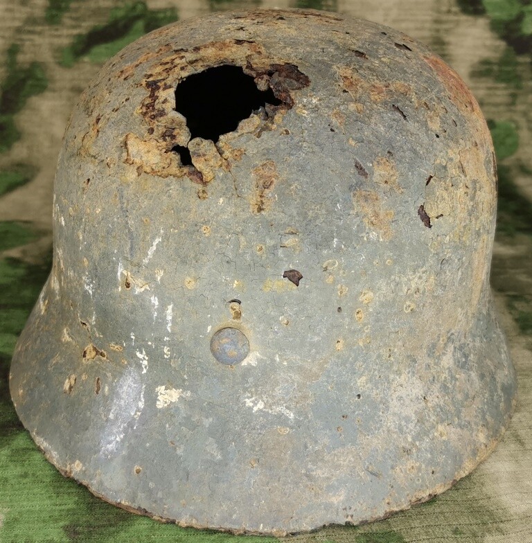 German helmet M35 / from Stalingrad