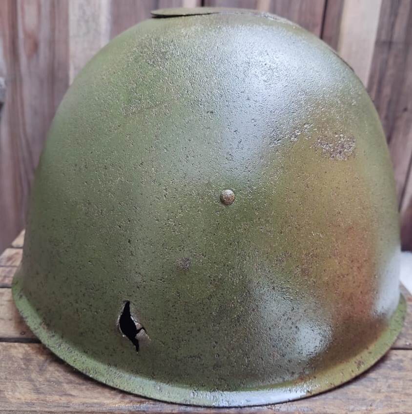 Soviet helmet SSh39 / from Leningrad