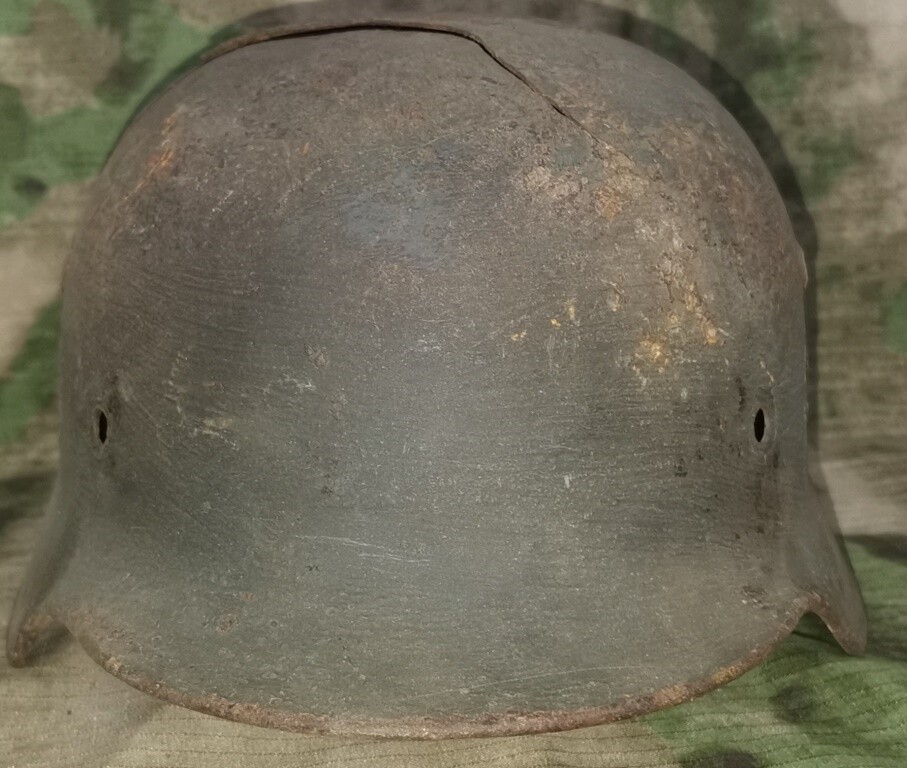 German helmet M35 DD / from Leningrad