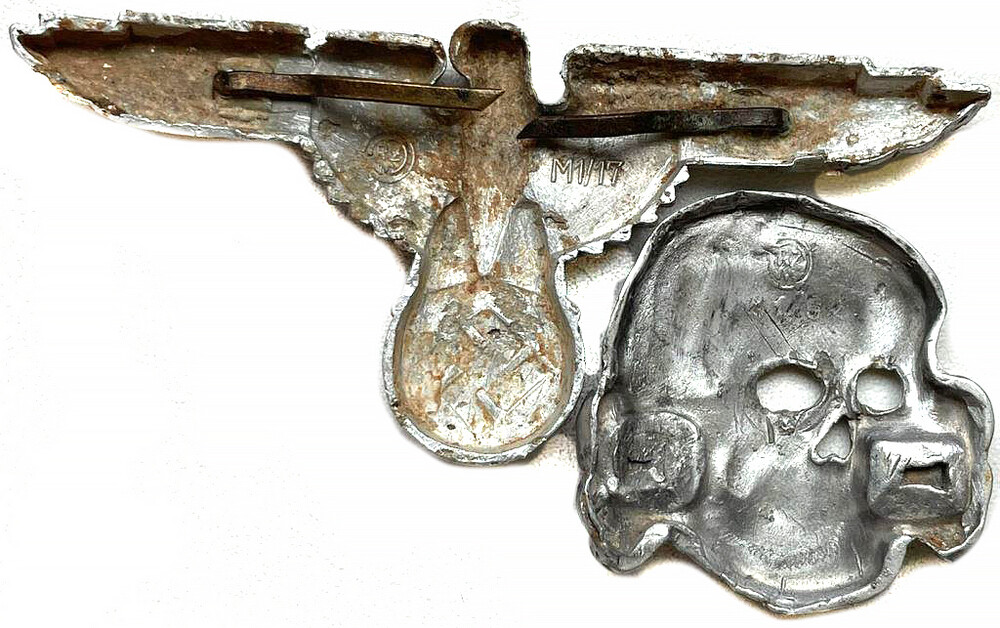 Waffen SS collar tab skull + visor hat eagle
