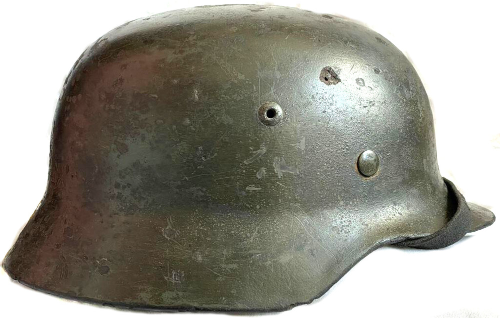 Wehrmacht helmet M40 / from Rzev