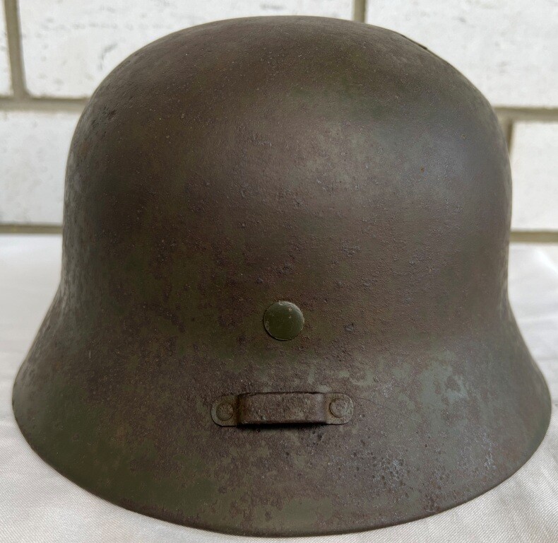 Hungarian helmet M37