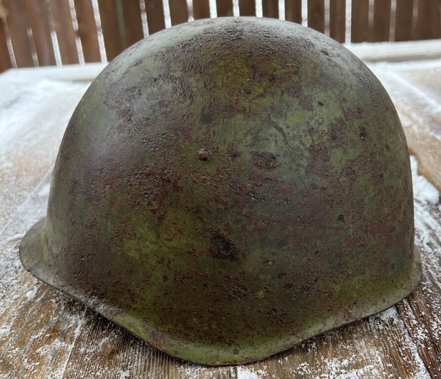 Soviet helmet Ssh39 / from Stalingrad
