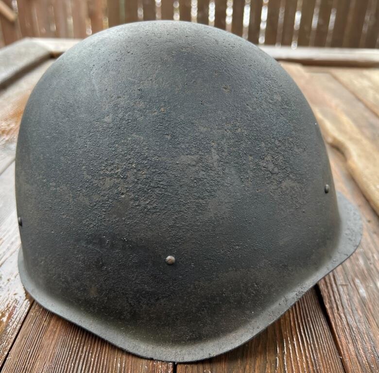 Soviet helmet SSh40 / from Stalingrad 