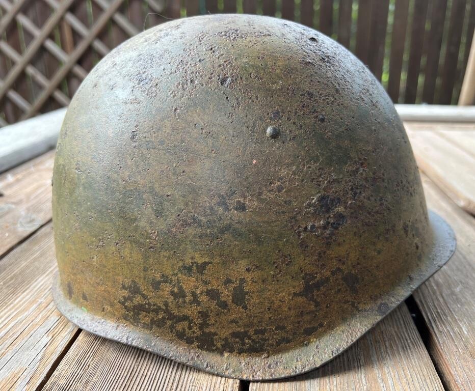 Soviet helmet SSh39 / from Stalingrad