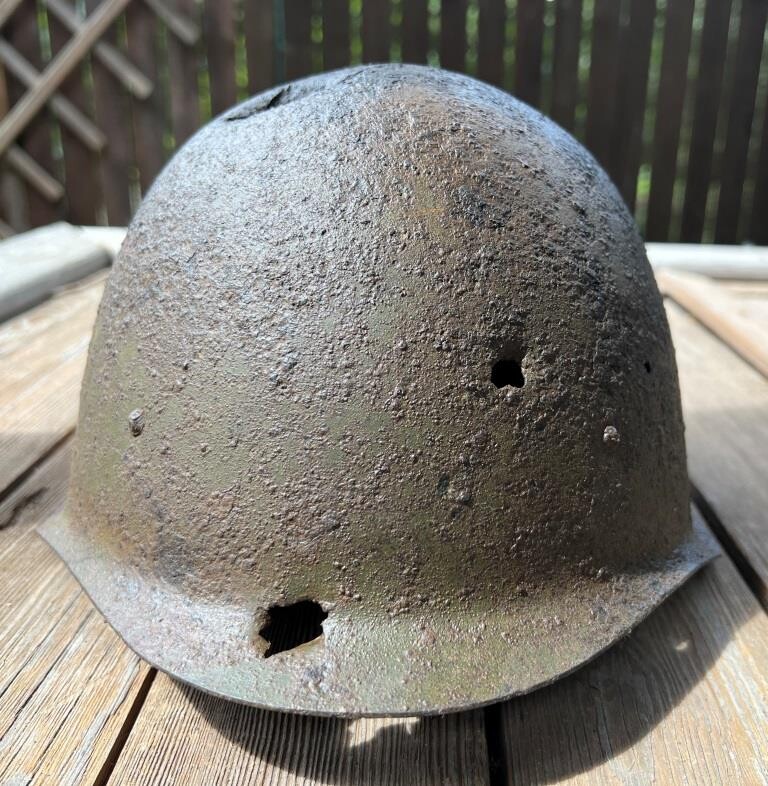 Soviet helmet SSh40 / from Stalingrad