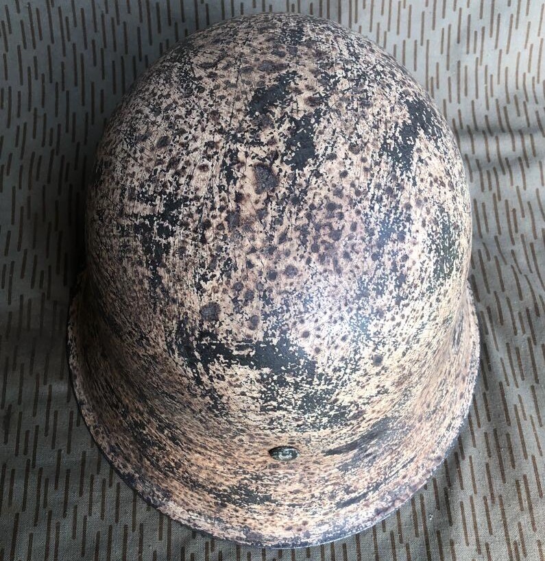 Restored Wehrmacht helmet M42, Waffen SS