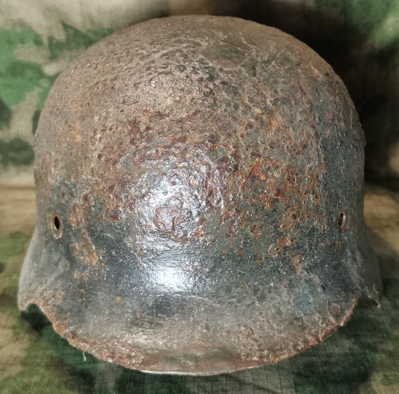 German helmet M35 / from Smolensk