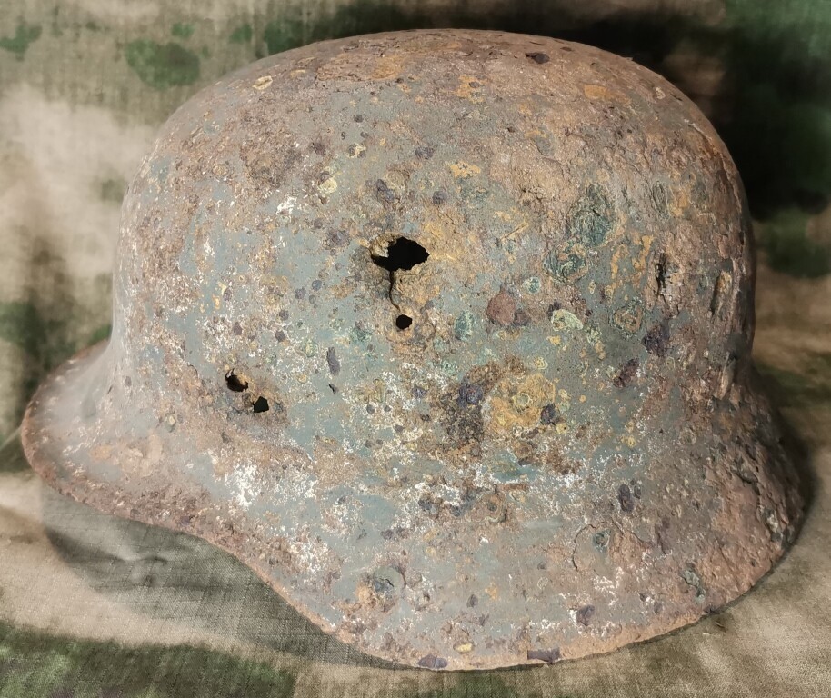 German helmet M40