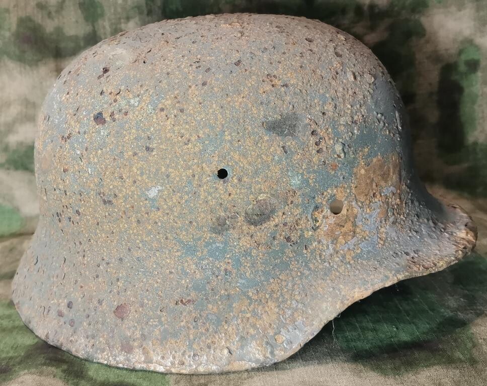 German helmet M40