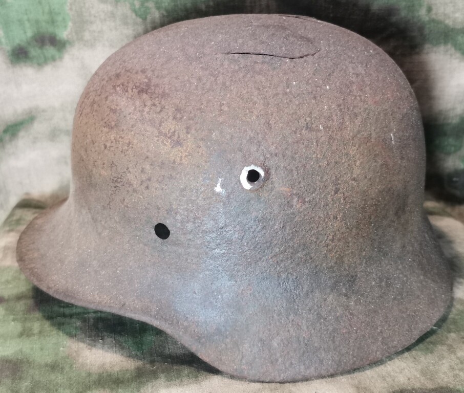 German helmet M40