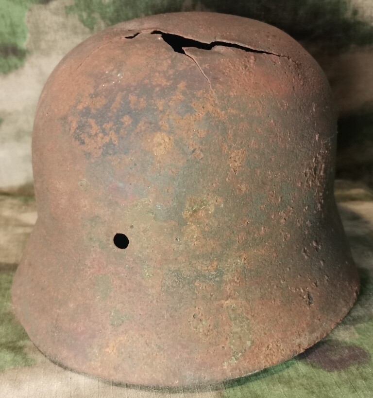 German helmet M40