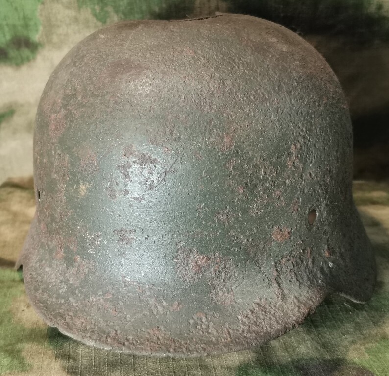 German helmet M35 DD