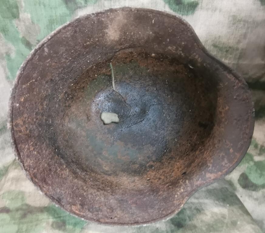 German helmet M35 DD