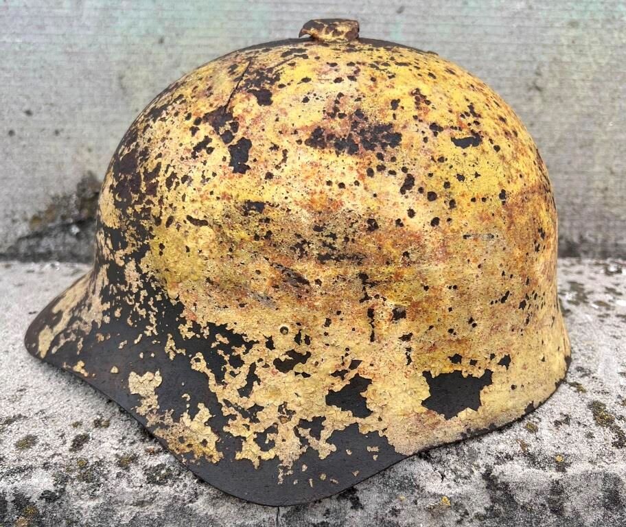 Winter camo Soviet helmet SSh36 / from Leningrad 