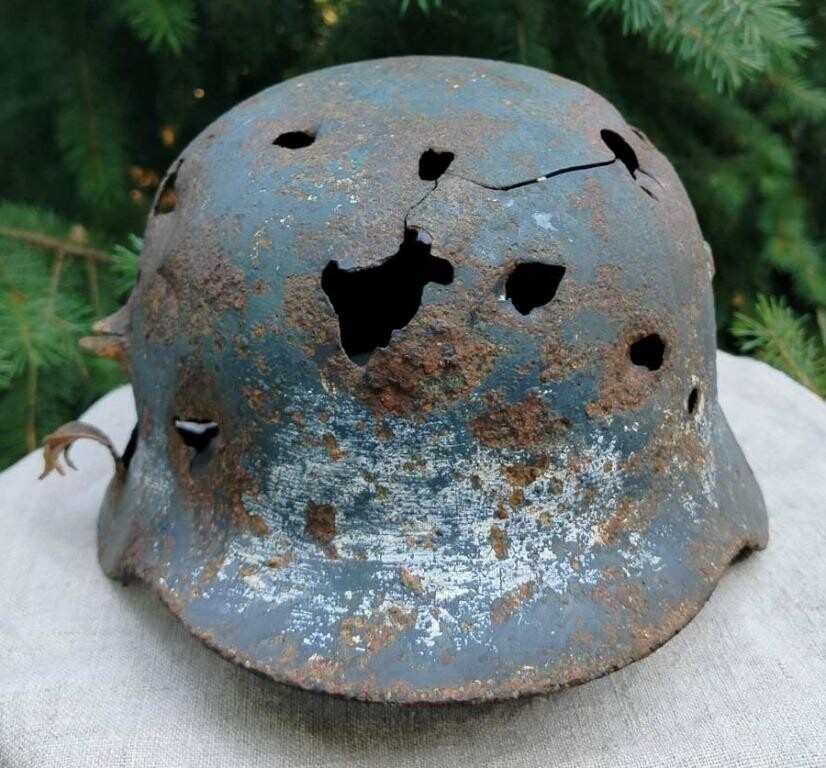 German helmet M40 / from Stalingrad 