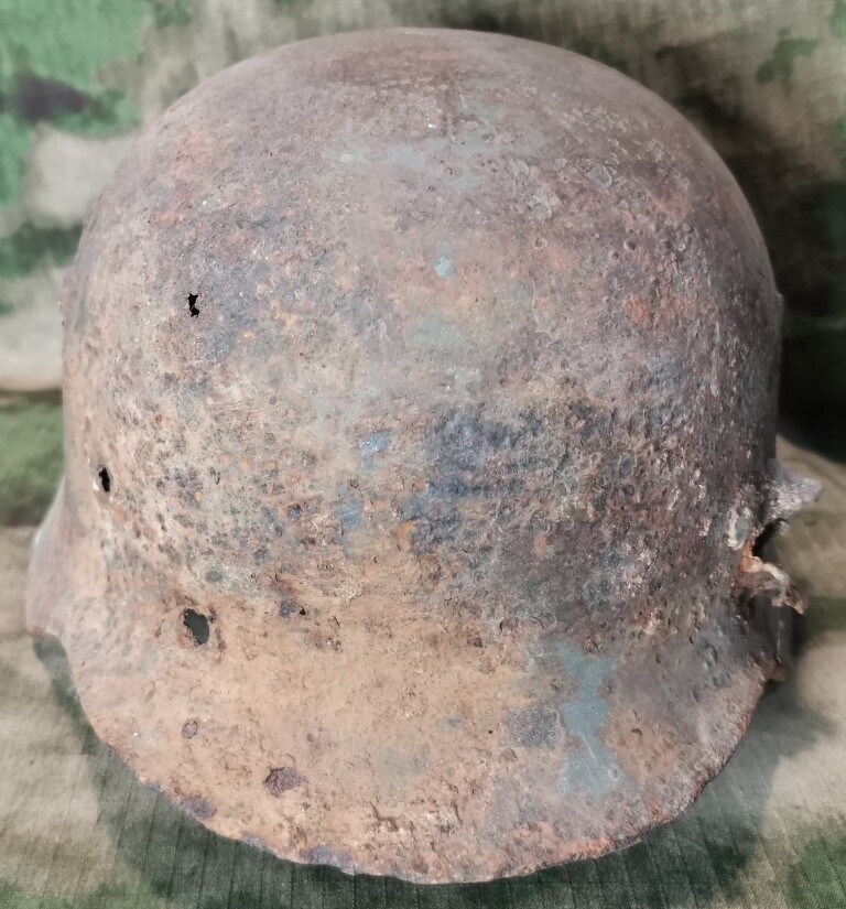 German helmet M40